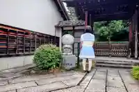 世尊院(曼陀羅寺塔頭)の像