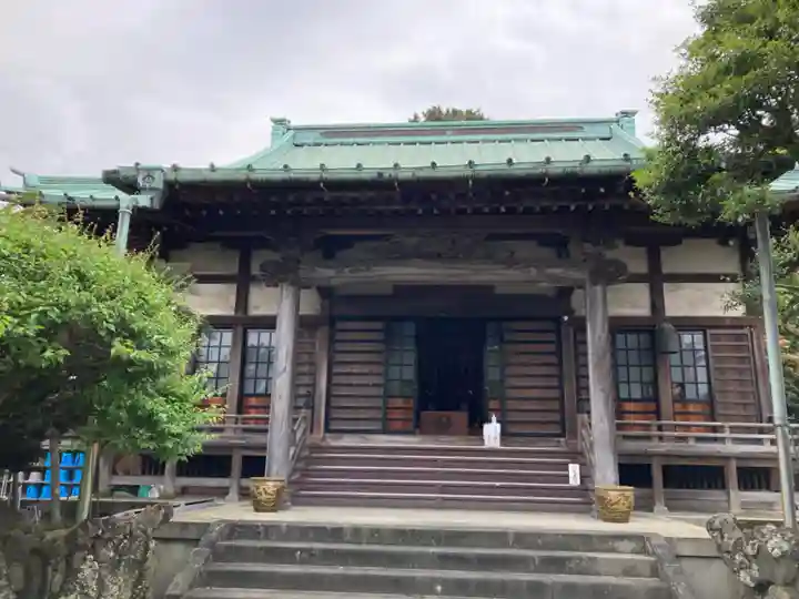 無量寺の本殿・本堂