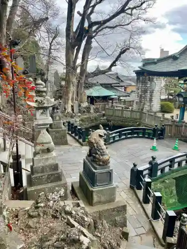 成田山新勝寺の{uncategorized: "未分類", other: "その他", undefined: "問題あり", building: "その他建物", grave: "お墓", sacred_gate: "鳥居", guardian: "狛犬", statue: "像", buddha: "仏像", history: "歴史", nature: "自然", garden: "庭園", animal: "動物", pagoda: "塔", temizu: "手水舎", mountain_gate: "山門・神門", sanctuary: "本殿・本堂", subordinate: "末社・摂社", art: "芸術", scenery: "景色", jizo: "地蔵", ema: "絵馬", goshuin: "御朱印", omikuji: "おみくじ", items: "授与品その他", amulet: "お守り", goshuincho: "御朱印帳", eats: "食事", festival: "お祭り", votive_dance: "神楽", shichigosan: "七五三参", wedding: "結婚式", experience: "体験その他", initially: "初詣", around: "周辺", anti_infection: "感染症対策"}