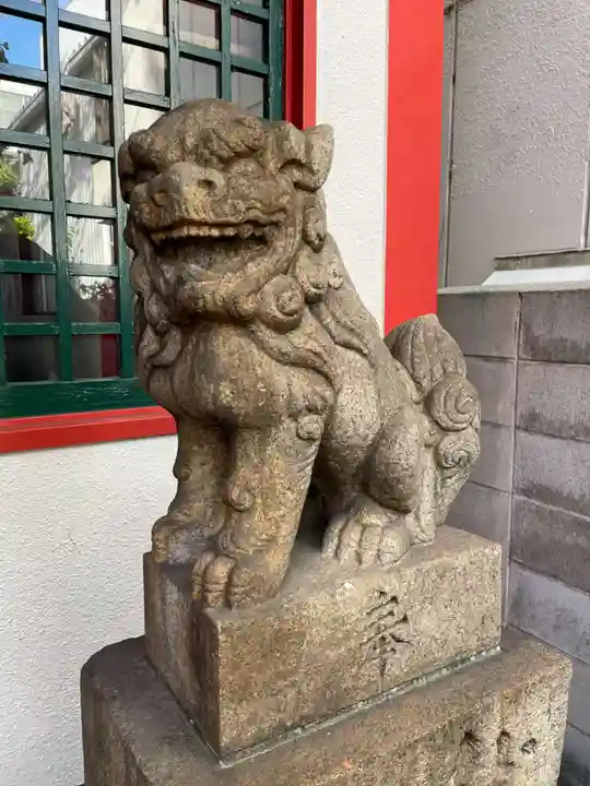 西出鎮守稲荷神社(兵庫県)