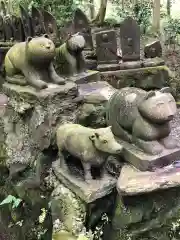 御岩神社の狛犬