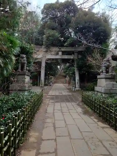 四合稲荷神社の鳥居