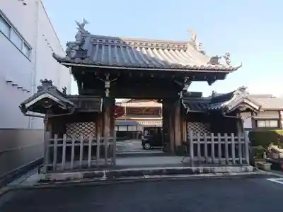西林寺の山門・神門