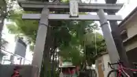 稲荷神社の鳥居