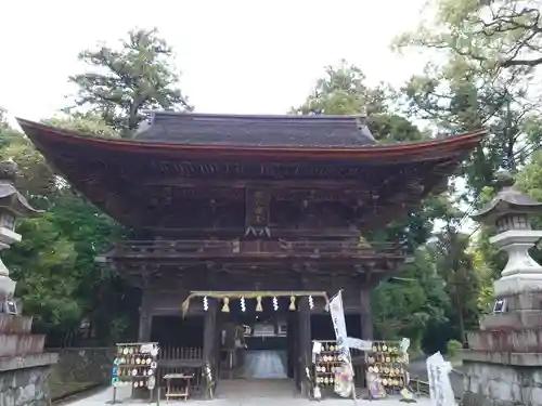 府八幡宮の山門・神門