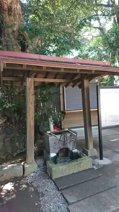 丹生神社の手水舎