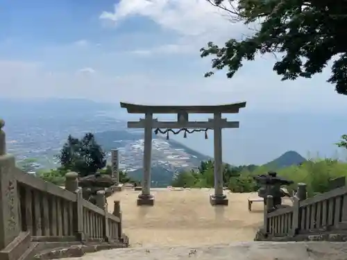 高屋神社(香川県)