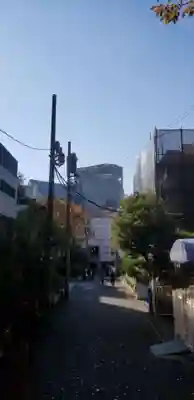 穏田神社の周辺