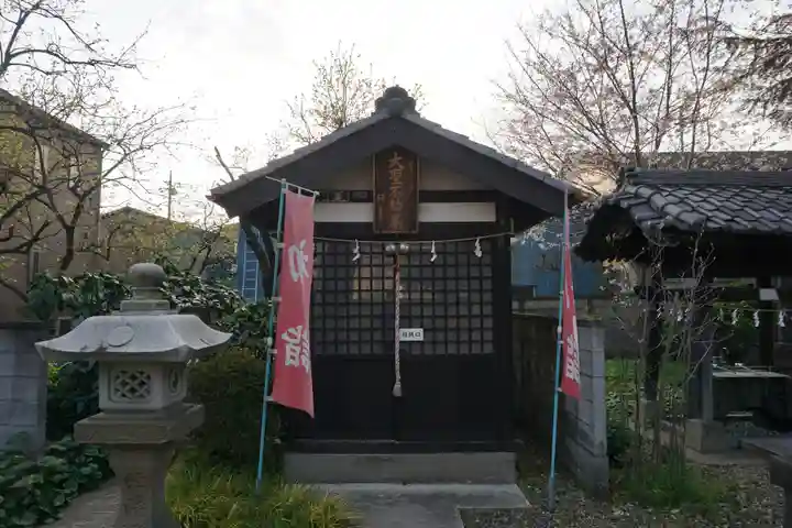 上青木氷川神社の本殿・本堂