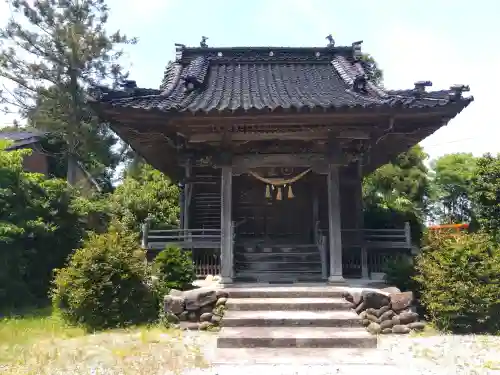 日置神社の{uncategorized: "未分類", other: "その他", undefined: "問題あり", building: "その他建物", grave: "お墓", sacred_gate: "鳥居", guardian: "狛犬", statue: "像", buddha: "仏像", history: "歴史", nature: "自然", garden: "庭園", animal: "動物", pagoda: "塔", temizu: "手水舎", mountain_gate: "山門・神門", sanctuary: "本殿・本堂", subordinate: "末社・摂社", art: "芸術", scenery: "景色", jizo: "地蔵", ema: "絵馬", goshuin: "御朱印", omikuji: "おみくじ", items: "授与品その他", amulet: "お守り", goshuincho: "御朱印帳", eats: "食事", festival: "お祭り", votive_dance: "神楽", shichigosan: "七五三参", wedding: "結婚式", experience: "体験その他", initially: "初詣", around: "周辺", anti_infection: "感染症対策"}