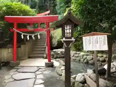 武州柿生琴平神社の鳥居