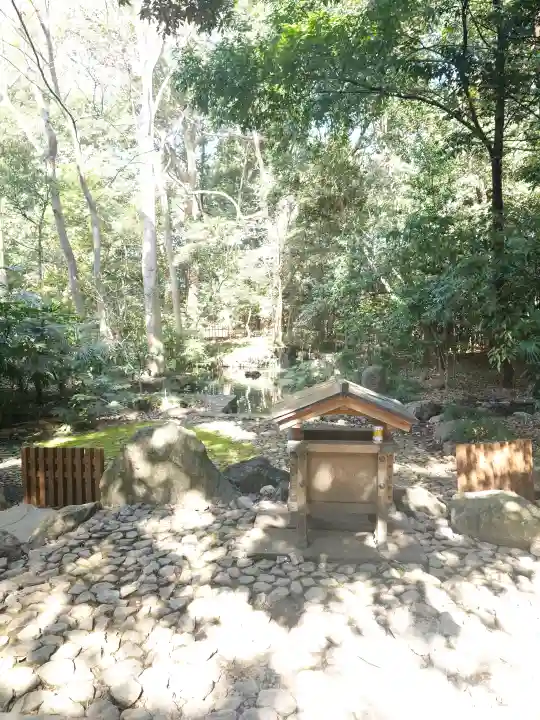 武蔵一宮氷川神社の{uncategorized: "未分類", other: "その他", undefined: "問題あり", building: "その他建物", grave: "お墓", sacred_gate: "鳥居", guardian: "狛犬", statue: "像", buddha: "仏像", history: "歴史", nature: "自然", garden: "庭園", animal: "動物", pagoda: "塔", temizu: "手水舎", mountain_gate: "山門・神門", sanctuary: "本殿・本堂", subordinate: "末社・摂社", art: "芸術", scenery: "景色", jizo: "地蔵", ema: "絵馬", goshuin: "御朱印", omikuji: "おみくじ", items: "授与品その他", amulet: "お守り", goshuincho: "御朱印帳", eats: "食事", festival: "お祭り", votive_dance: "神楽", shichigosan: "七五三参", wedding: "結婚式", experience: "体験その他", initially: "初詣", around: "周辺", anti_infection: "感染症対策"}