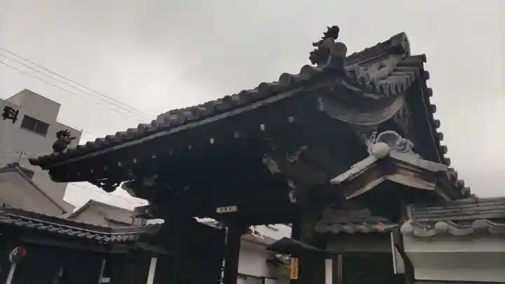 法蔵寺の山門・神門