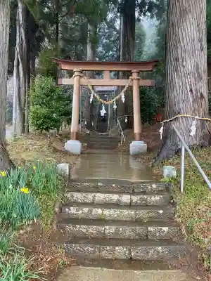 八幡神社の{uncategorized: "未分類", other: "その他", undefined: "問題あり", building: "その他建物", grave: "お墓", sacred_gate: "鳥居", guardian: "狛犬", statue: "像", buddha: "仏像", history: "歴史", nature: "自然", garden: "庭園", animal: "動物", pagoda: "塔", temizu: "手水舎", mountain_gate: "山門・神門", sanctuary: "本殿・本堂", subordinate: "末社・摂社", art: "芸術", scenery: "景色", jizo: "地蔵", ema: "絵馬", goshuin: "御朱印", omikuji: "おみくじ", items: "授与品その他", amulet: "お守り", goshuincho: "御朱印帳", eats: "食事", festival: "お祭り", votive_dance: "神楽", shichigosan: "七五三参", wedding: "結婚式", experience: "体験その他", initially: "初詣", around: "周辺", anti_infection: "感染症対策"}