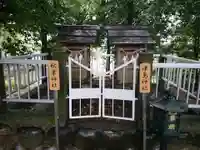 春日社の山門・神門