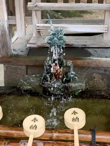 藤森神社の手水舎