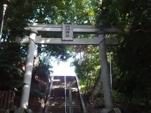 神鳥前川神社の鳥居