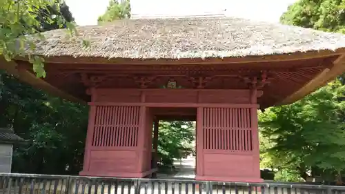 薬王院の山門・神門