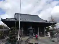 穴太寺の本殿・本堂
