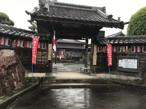 菊川観音 西福寺の山門・神門