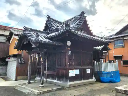 魚吹八幡神社の末社