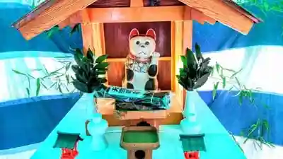 猫神社の本殿