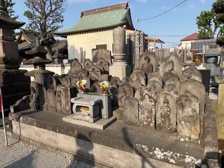 東善寺の像