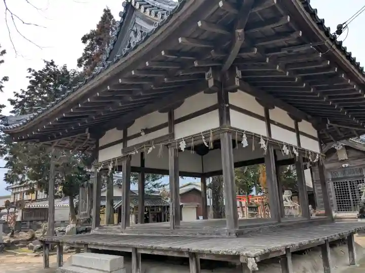 山部神社の{uncategorized: "未分類", other: "その他", undefined: "問題あり", building: "その他建物", grave: "お墓", sacred_gate: "鳥居", guardian: "狛犬", statue: "像", buddha: "仏像", history: "歴史", nature: "自然", garden: "庭園", animal: "動物", pagoda: "塔", temizu: "手水舎", mountain_gate: "山門・神門", sanctuary: "本殿・本堂", subordinate: "末社・摂社", art: "芸術", scenery: "景色", jizo: "地蔵", ema: "絵馬", goshuin: "御朱印", omikuji: "おみくじ", items: "授与品その他", amulet: "お守り", goshuincho: "御朱印帳", eats: "食事", festival: "お祭り", votive_dance: "神楽", shichigosan: "七五三参", wedding: "結婚式", experience: "体験その他", initially: "初詣", around: "周辺", anti_infection: "感染症対策"}