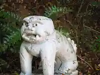 島土神社の狛犬