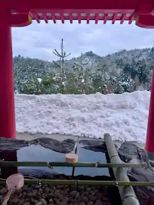 出雲大社 与謝分祠の{uncategorized: "未分類", other: "その他", undefined: "問題あり", building: "その他建物", grave: "お墓", sacred_gate: "鳥居", guardian: "狛犬", statue: "像", buddha: "仏像", history: "歴史", nature: "自然", garden: "庭園", animal: "動物", pagoda: "塔", temizu: "手水舎", mountain_gate: "山門・神門", sanctuary: "本殿・本堂", subordinate: "末社・摂社", art: "芸術", scenery: "景色", jizo: "地蔵", ema: "絵馬", goshuin: "御朱印", omikuji: "おみくじ", items: "授与品その他", amulet: "お守り", goshuincho: "御朱印帳", eats: "食事", festival: "お祭り", votive_dance: "神楽", shichigosan: "七五三参", wedding: "結婚式", experience: "体験その他", initially: "初詣", around: "周辺", anti_infection: "感染症対策"}