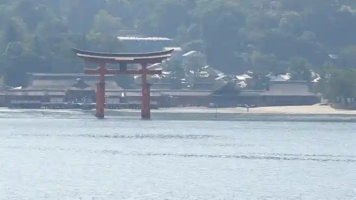 厳島神社(広島県)