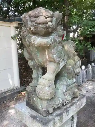 田縣神社の狛犬