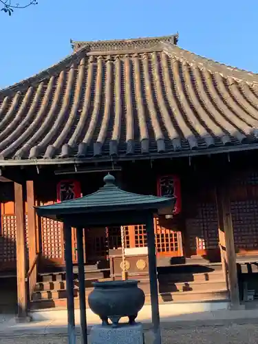 荘嚴浄土寺の本殿・本堂