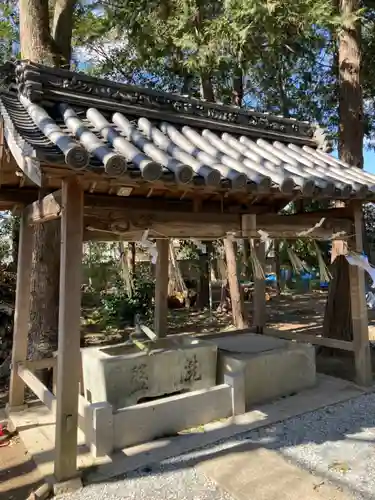 小宅神社の手水舎