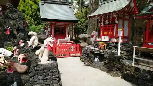京濱伏見稲荷神社の末社・摂社