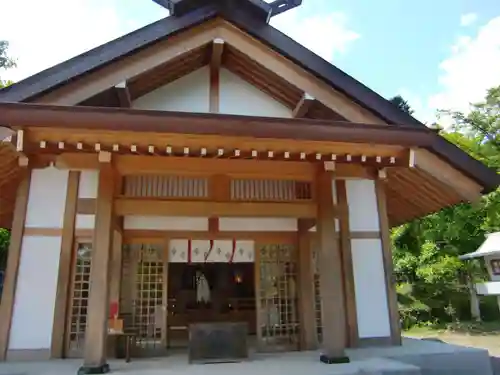 秩父御嶽神社の本殿