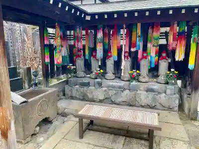 大円寺の{uncategorized: "未分類", other: "その他", undefined: "問題あり", building: "その他建物", grave: "お墓", sacred_gate: "鳥居", guardian: "狛犬", statue: "像", buddha: "仏像", history: "歴史", nature: "自然", garden: "庭園", animal: "動物", pagoda: "塔", temizu: "手水舎", mountain_gate: "山門・神門", sanctuary: "本殿・本堂", subordinate: "末社・摂社", art: "芸術", scenery: "景色", jizo: "地蔵", ema: "絵馬", goshuin: "御朱印", omikuji: "おみくじ", items: "授与品その他", amulet: "お守り", goshuincho: "御朱印帳", eats: "食事", festival: "お祭り", votive_dance: "神楽", shichigosan: "七五三参", wedding: "結婚式", experience: "体験その他", initially: "初詣", around: "周辺", anti_infection: "感染症対策"}