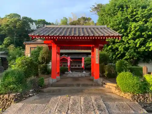 浄泉寺の山門