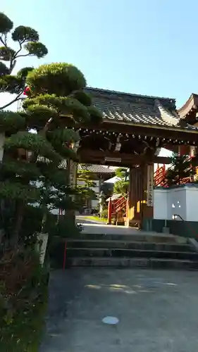 三河三弘法第二番　西福寺の山門・神門