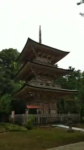 岩殿山安楽寺（吉見観音）の塔