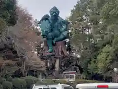 古井の天狗山の像