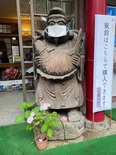 大宝八幡宮の像