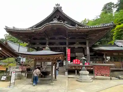 岡寺（龍蓋寺）の本殿・本堂