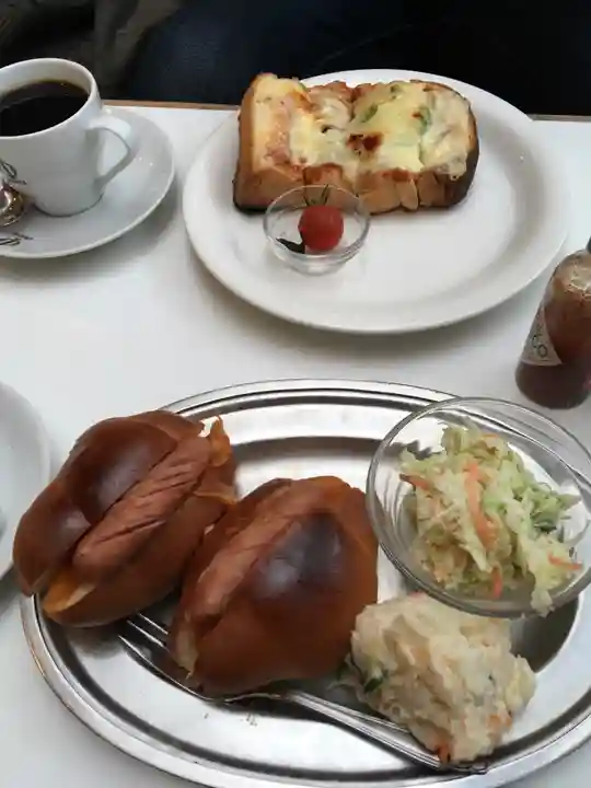 鶴岡八幡宮の食事