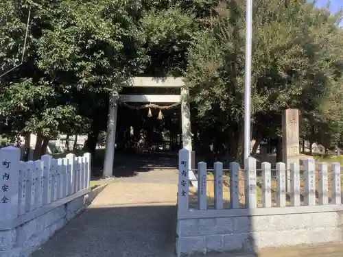 神明社の鳥居