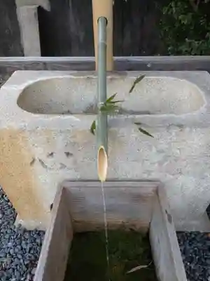 賀羅加波神社の手水舎