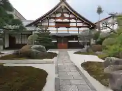 普廣院（普広院）の本殿