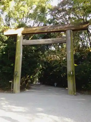 熱田神宮の鳥居