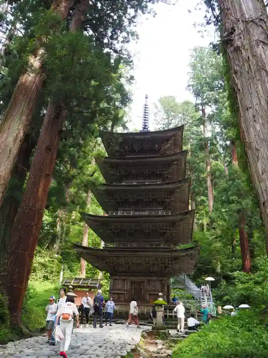 出羽神社(出羽三山神社)~三神合祭殿~のその他建物