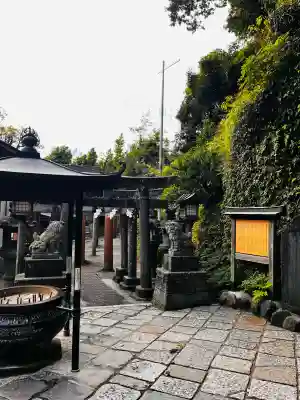 銭洗弁財天宇賀福神社(神奈川県)
